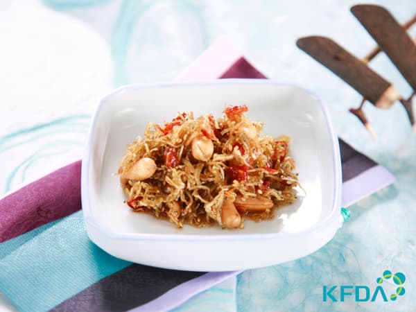 잔멸치땅콩볶음